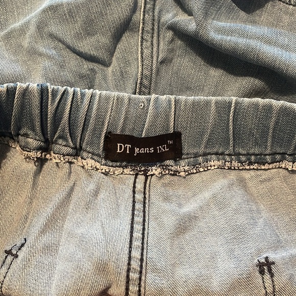 Denim Shorts - Picture 2 of 5